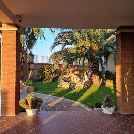 Villa Sweery Santa Maria a Vico 外观 照片